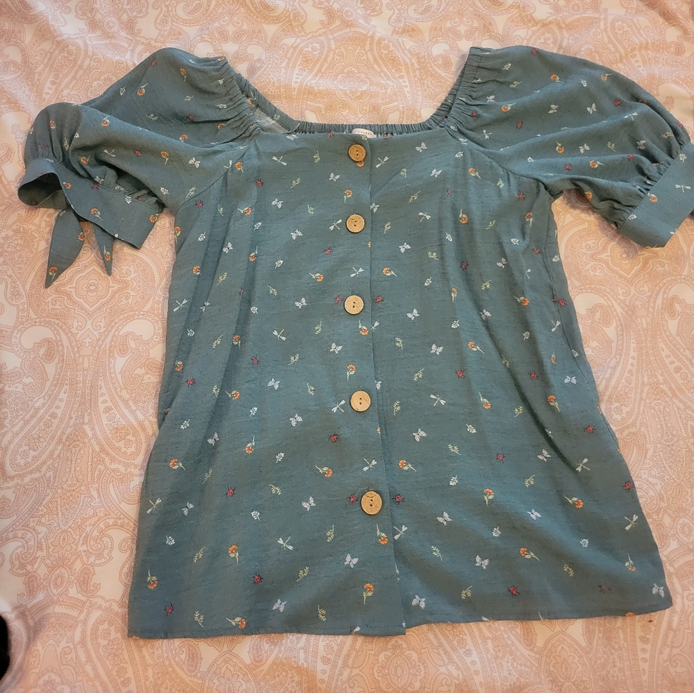 Lauren Conrad blouse